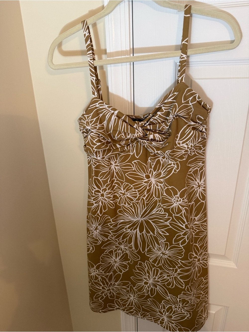 🌸EUC Tommy Bahama Brown Floral Tie-Front Mini Dress - Picture 3 of 6